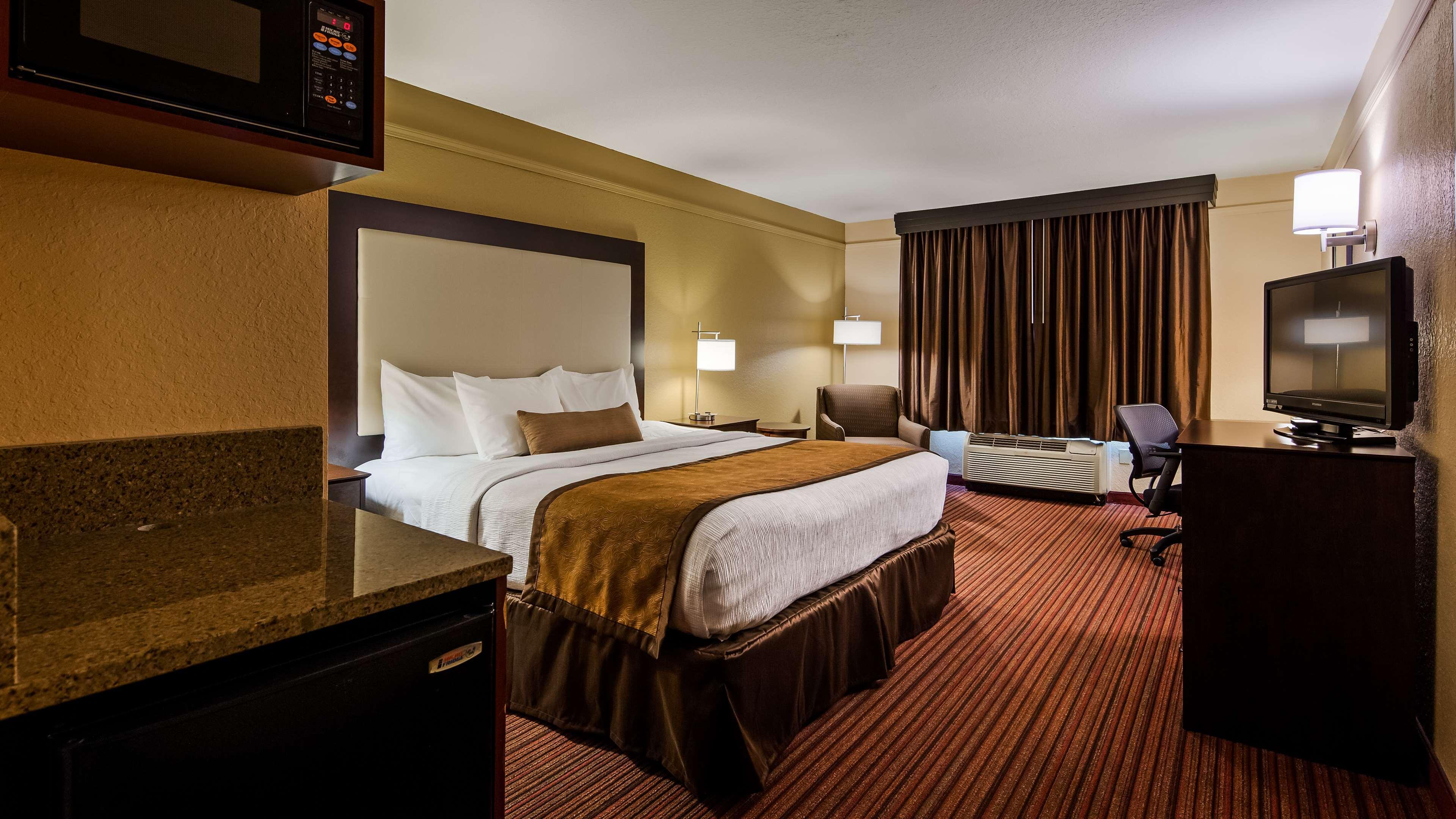 Best Western Plus Strawberry Inn & Suites Ноксвилл Экстерьер фото
