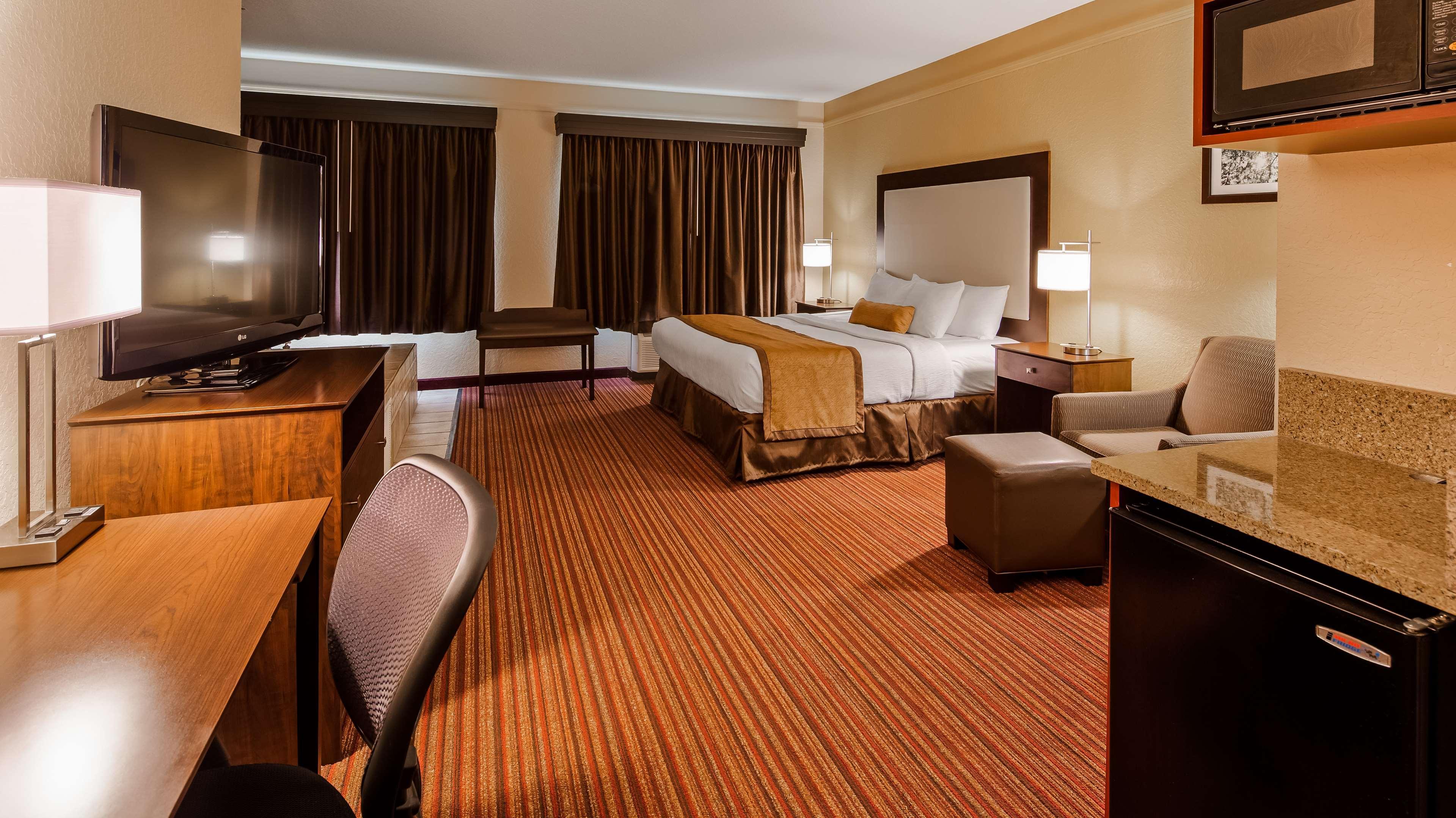 Best Western Plus Strawberry Inn & Suites Ноксвилл Экстерьер фото