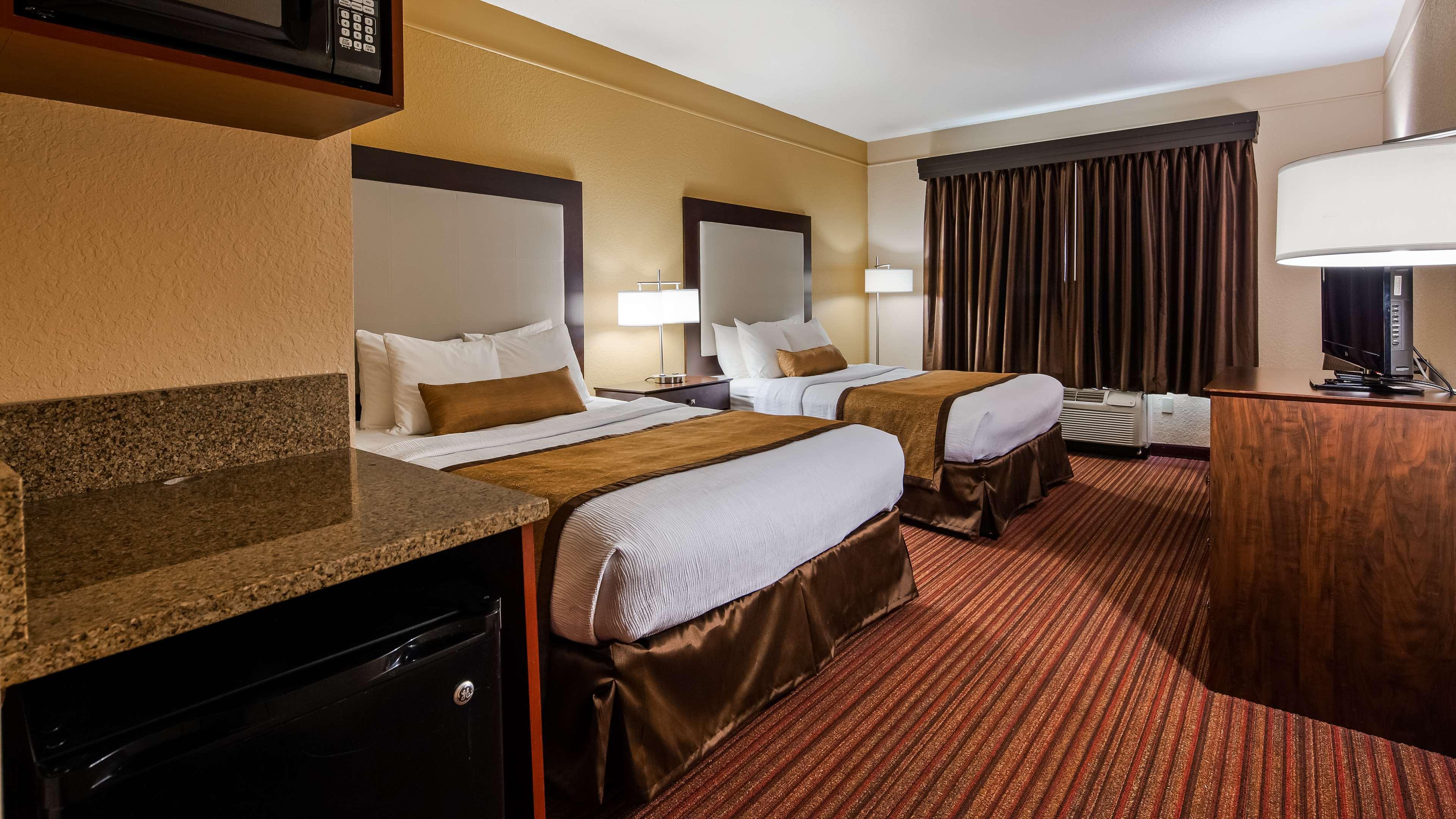 Best Western Plus Strawberry Inn & Suites Ноксвилл Экстерьер фото