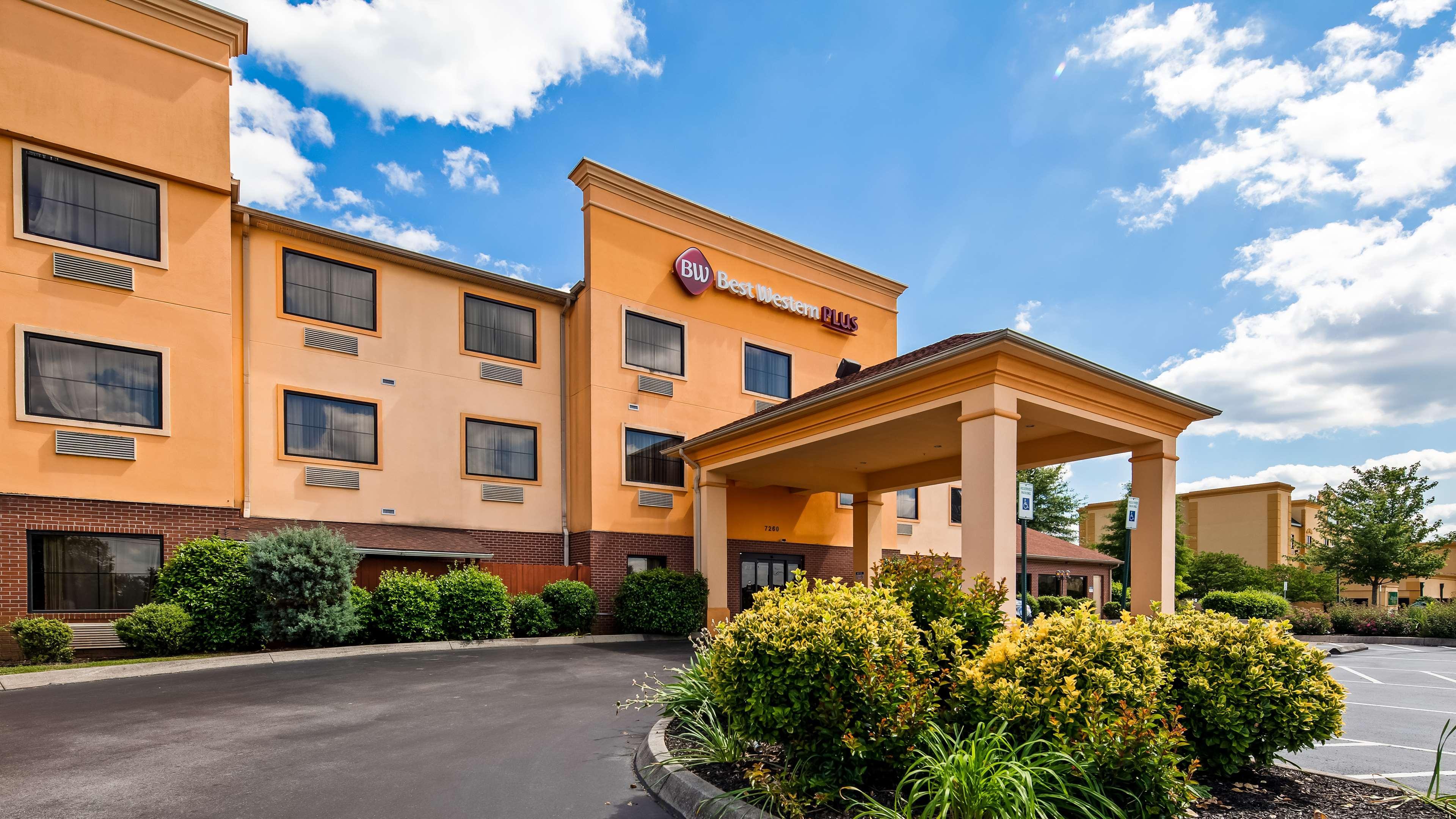 Best Western Plus Strawberry Inn & Suites Ноксвилл Экстерьер фото