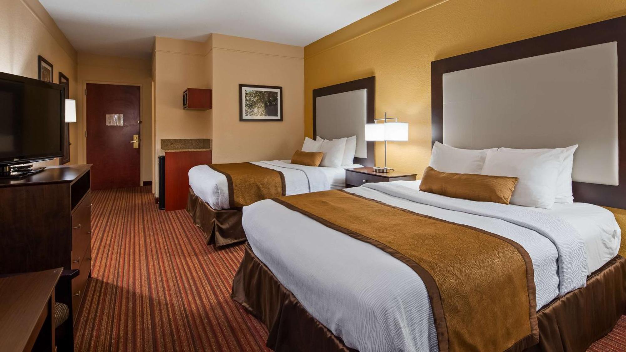 Best Western Plus Strawberry Inn & Suites Ноксвилл Экстерьер фото